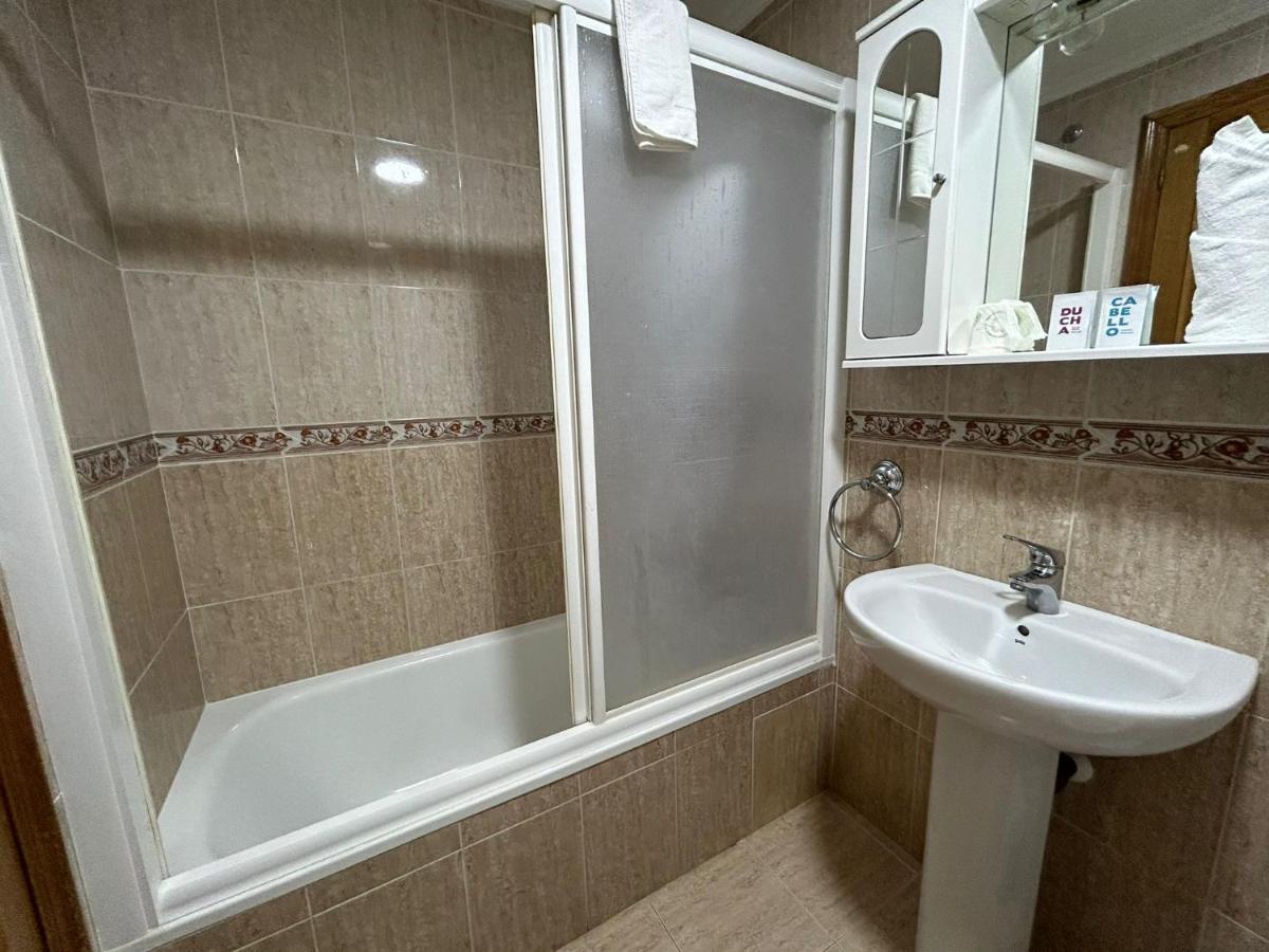 H. Lavid Hotel Briviesca Kültér fotó